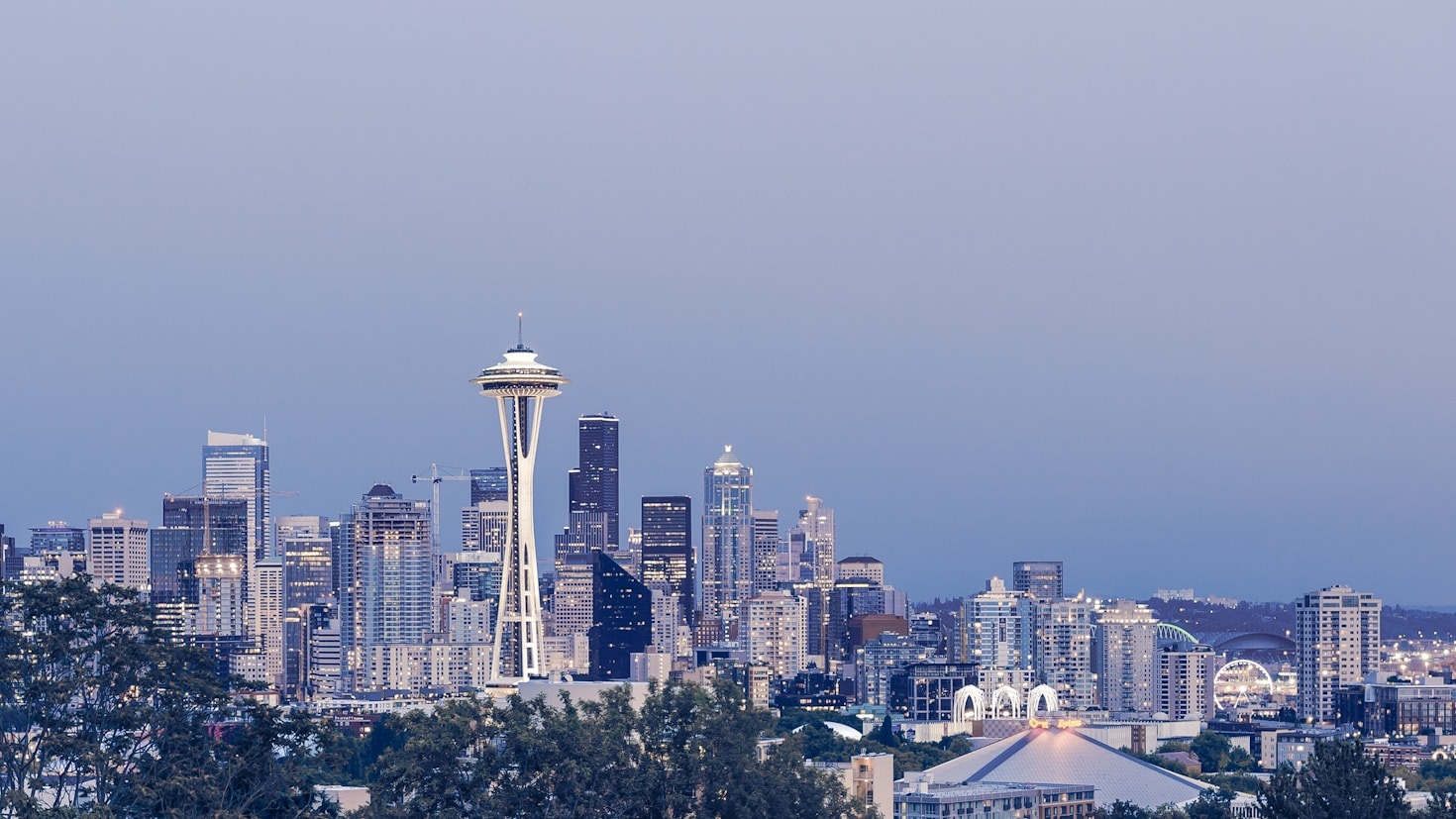 Exploring the Lively Fan Culture in Seattle